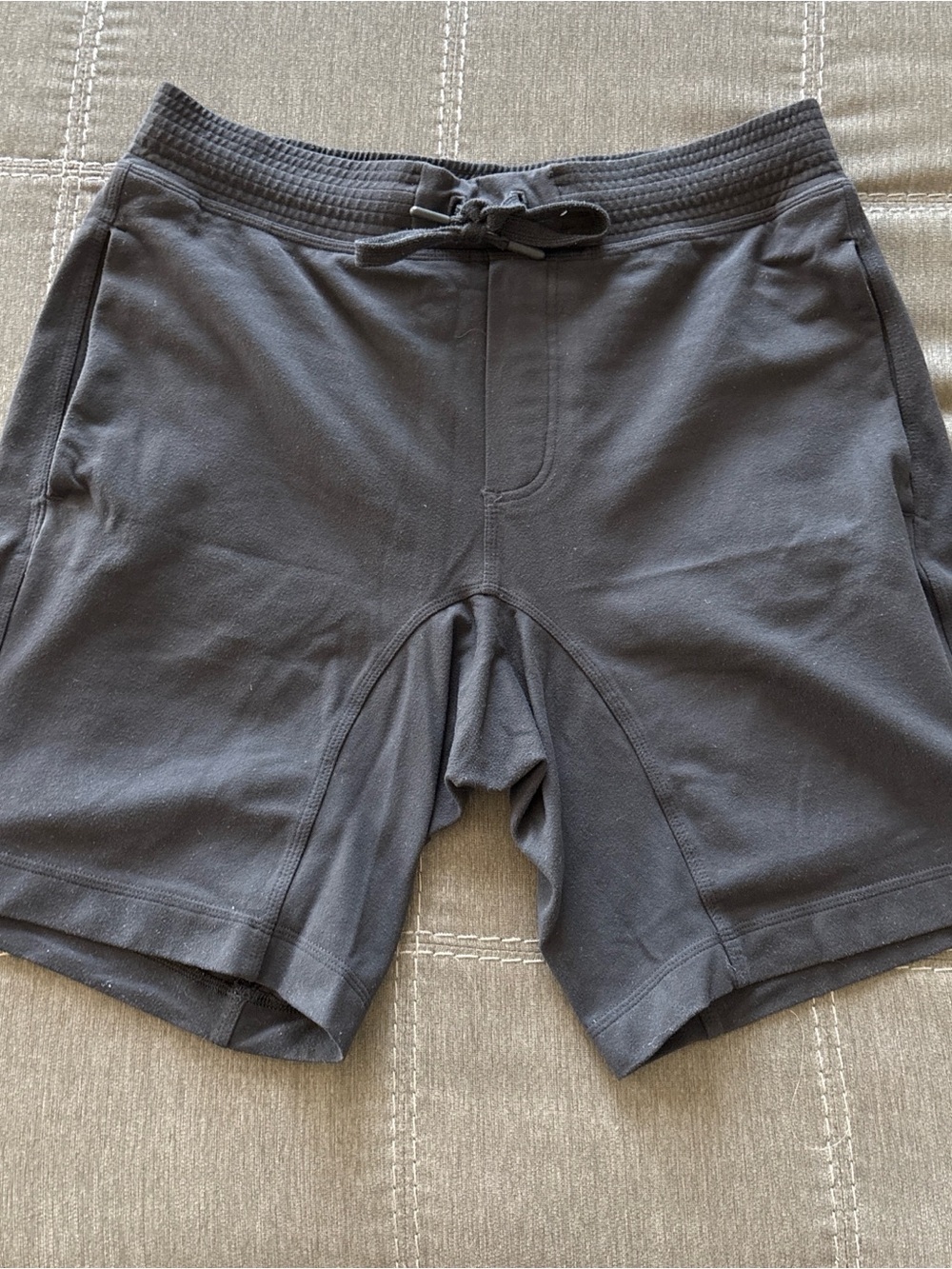 lululemon Men's Black Athletic Drawstring Shorts. S